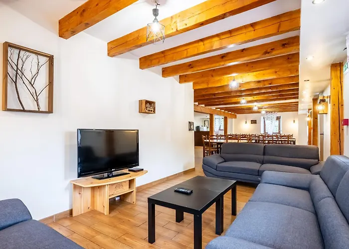 St Joseph Gitesdes2vallees *