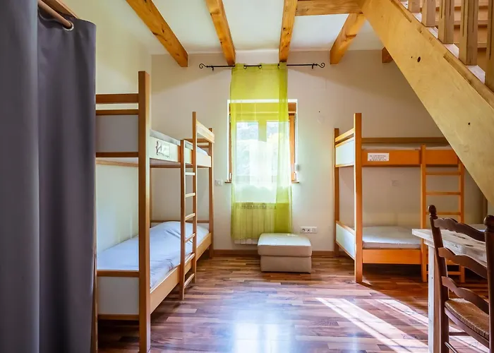 St Joseph Gitesdes2vallees *